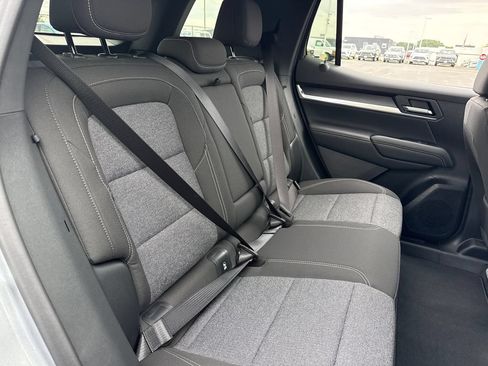 New 2027 GMC Terrain Elevation w/ Technology Package II AWD/4WD image 33