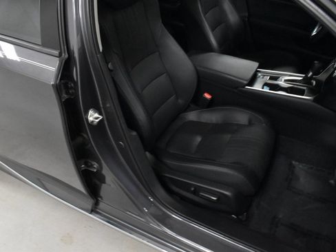 Used 2018 Honda Accord EX-L image 15