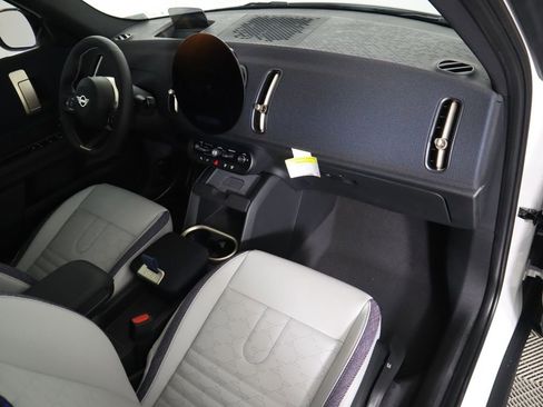 New 2026 MINI Cooper Countryman S image 18