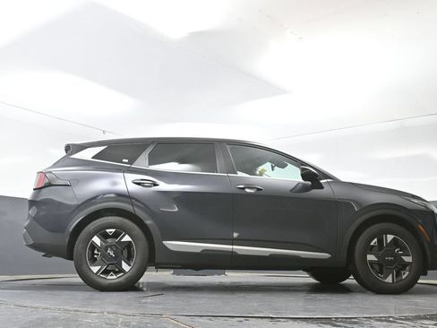 Used 2026 Kia Sportage LX FWD image 25