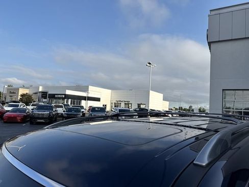 Used 2023 Nissan Armada Platinum w/ Captain's Chairs Package AWD/4WD image 10