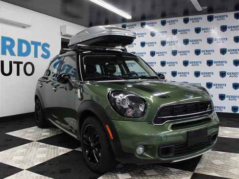 Used 2016 MINI Cooper Countryman S w/ Premium Package image 5