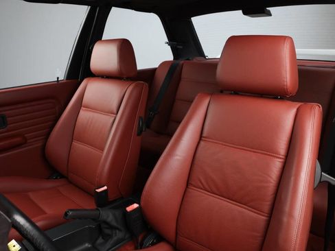 Used 1988 BMW M3 Coupe image 56