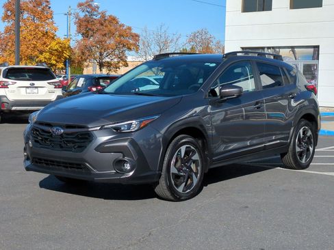 Certified 2025 Subaru Crosstrek 2.5i Limited w/ Crosstrek Mirror Package image 8