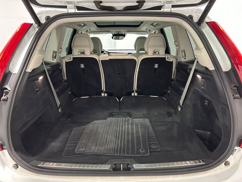 Used 2018 Volvo XC90 T6 Momentum w/ Convenience Package AWD/4WD image 36