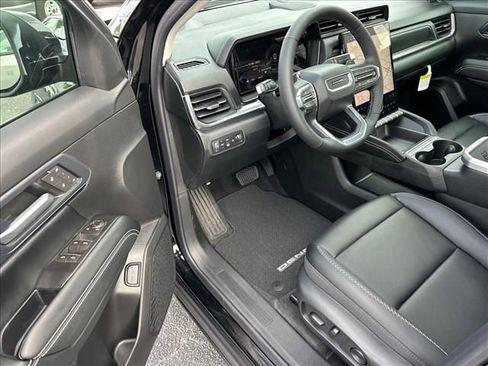 New 2026 GMC Terrain Denali AWD/4WD image 18
