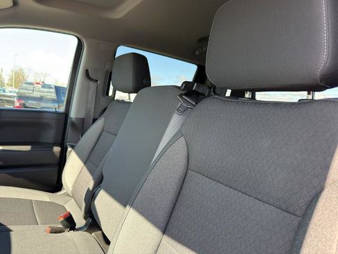 Used 2022 Chevrolet Silverado 1500 RST AWD/4WD image 29