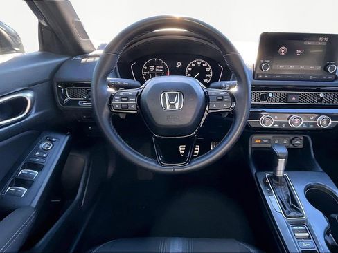 Used 2025 Honda Civic Sport image 9