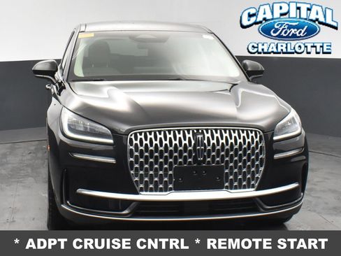 Used 2024 Lincoln Corsair Premiere image 3