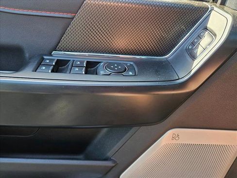Used 2025 Ford F150 Raptor AWD/4WD image 8
