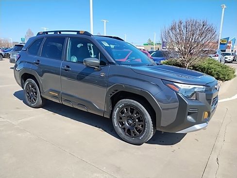 Used 2026 Subaru Forester Wilderness w/ Wilderness Package AWD/4WD image 5