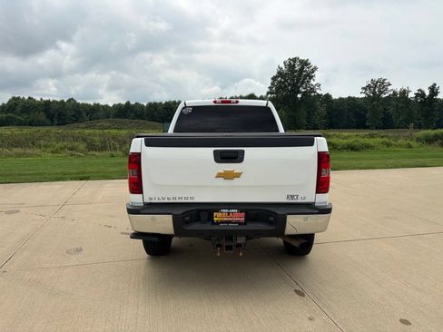 Used 2014 Chevrolet Silverado 2500 LT w/ Interior Plus Package AWD/4WD image 5