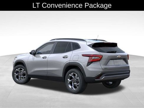 New 2026 Chevrolet Trax LT FWD image 4
