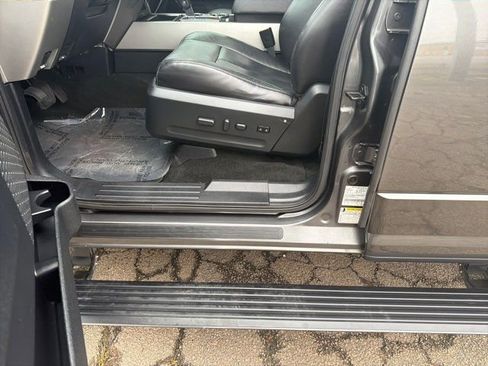 Used 2016 Ford Expedition Limited w/ Equipment Group 301A image 21