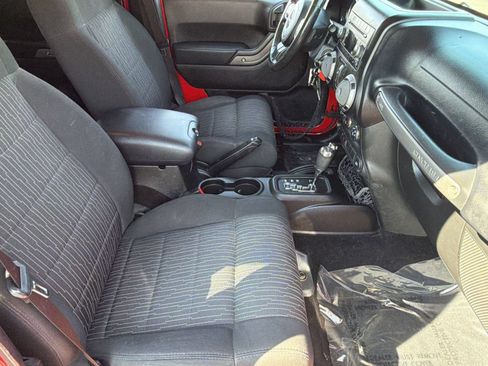 Used 2012 Jeep Wrangler Unlimited Sport AWD/4WD image 19