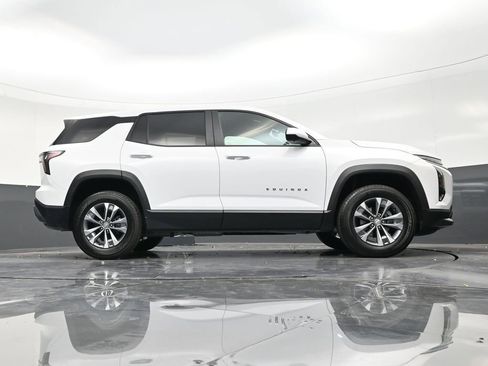 Used 2025 Chevrolet Equinox LT w/ Safety and Technology Package image 26