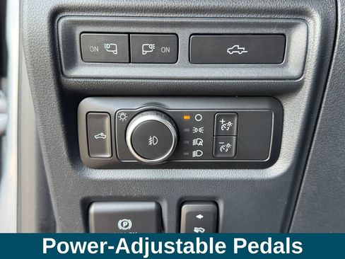 Used 2022 Ford F150 XLT w/ Equipment Group 302A High AWD/4WD image 15