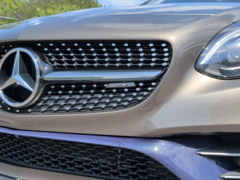 Used 2017 Mercedes-Benz SLC 43 AMG image 14