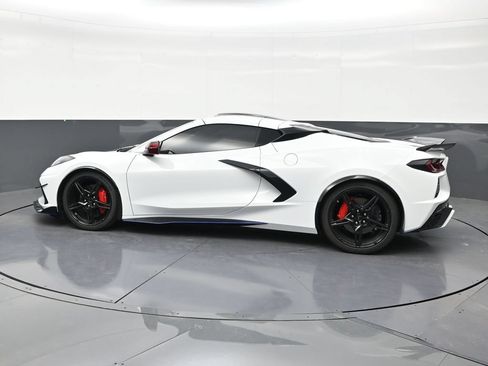 Used 2025 Chevrolet Corvette Stingray Coupe w/ 1LT RWD image 2
