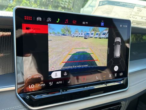 New 2026 Volkswagen Tiguan SE R-Line FWD image 29
