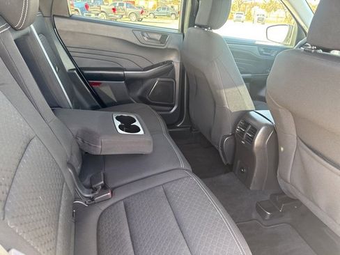 Used 2025 Ford Escape Active image 17
