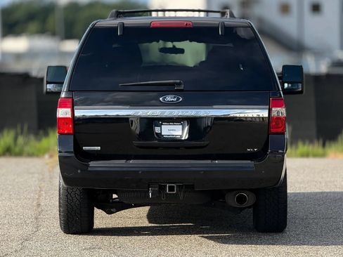 Used 2015 Ford Expedition XLT AWD/4WD image 4