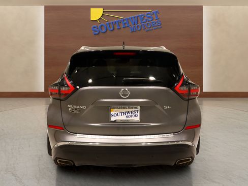 Used 2021 Nissan Murano SL image 3