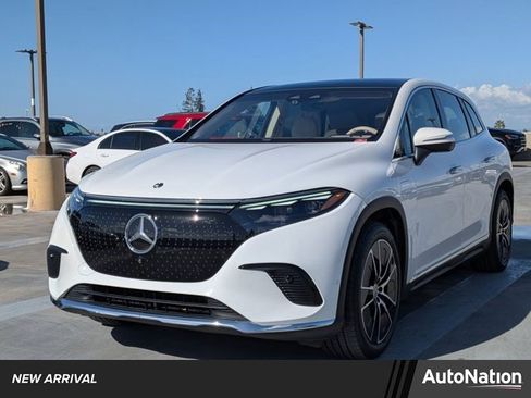 Used 2023 Mercedes-Benz EQS 450+ 4MATIC SUV image 1