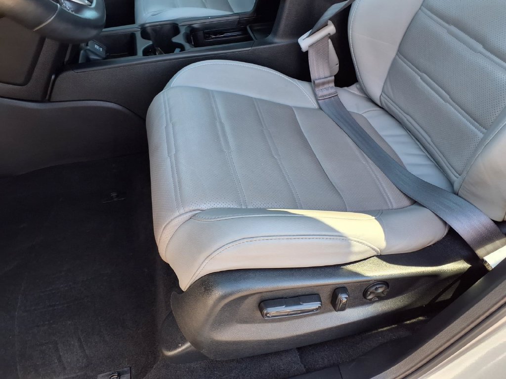 Used 2018 Honda CR-V EX-L image 26