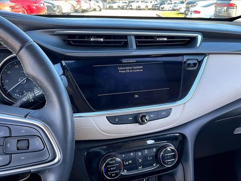 Used 2021 Buick Encore GX Select w/ Sport Touring Package image 5