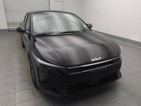 Used 2025 Kia K4 FWD image 14