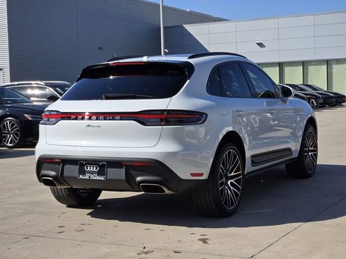 Used 2022 Porsche Macan image 8