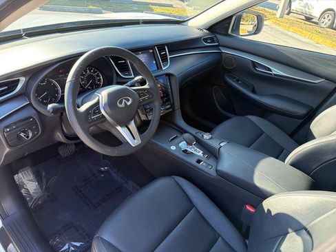 Used 2022 INFINITI QX50 Pure image 12