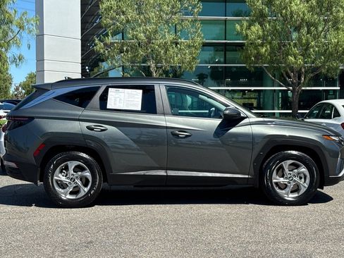 Used 2023 Hyundai Tucson SEL FWD image 3
