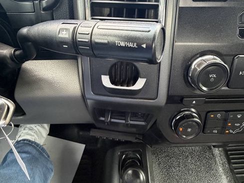 Used 2017 Ford F550 4x4 Regular Cab Super Duty image 31