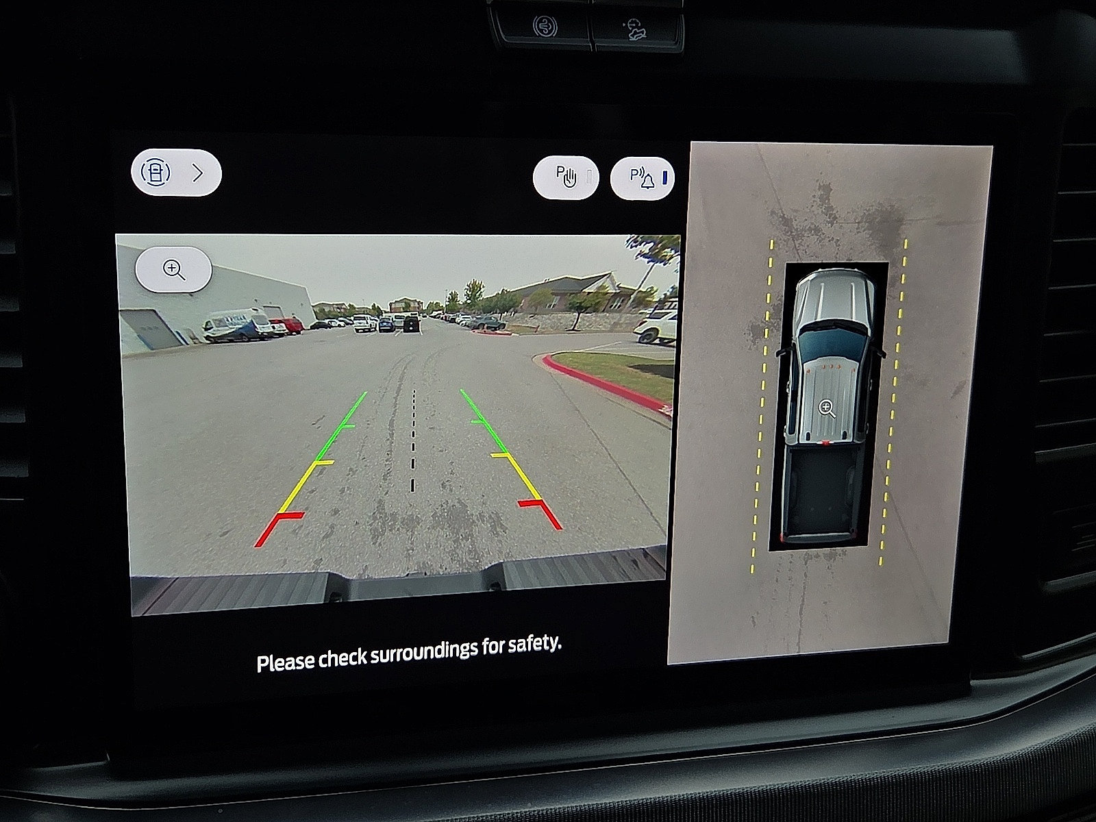 Certified 2025 Ford F250 Platinum AWD/4WD image 16
