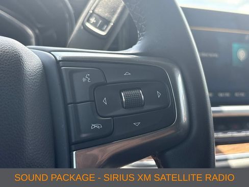 Used 2023 Chevrolet Silverado 1500 LT AWD/4WD image 10