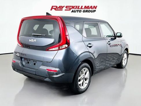 Used 2022 Kia Soul LX w/ Technology Package image 7