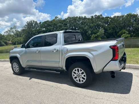 Certified 2024 Toyota Tacoma SR5 w/ SR5 Upgrade Package RWD image 4