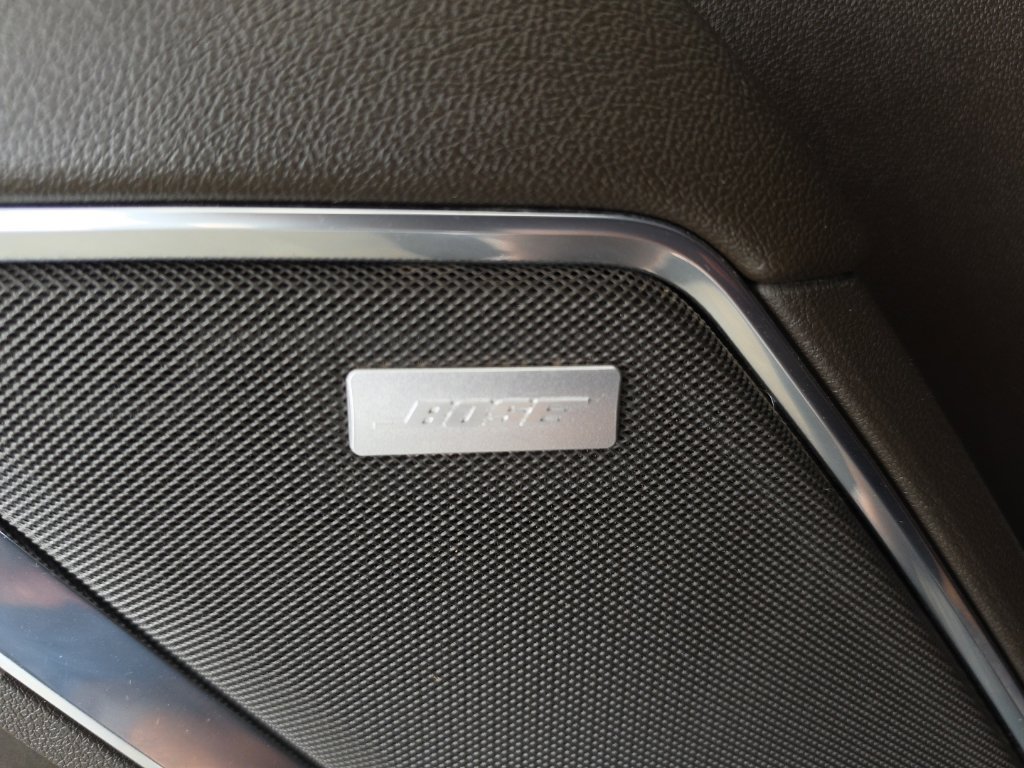 Used 2024 Chevrolet Silverado 3500 LTZ w/ LTZ Convenience Package AWD/4WD image 12