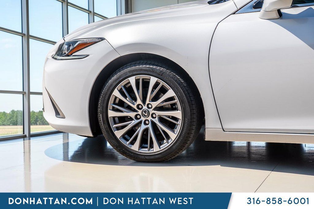 Used 2019 Lexus ES 350 w/ Premium Package FWD image 37