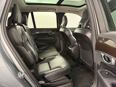 Used 2019 Volvo XC90 T6 Momentum w/ Advanced Package image 12