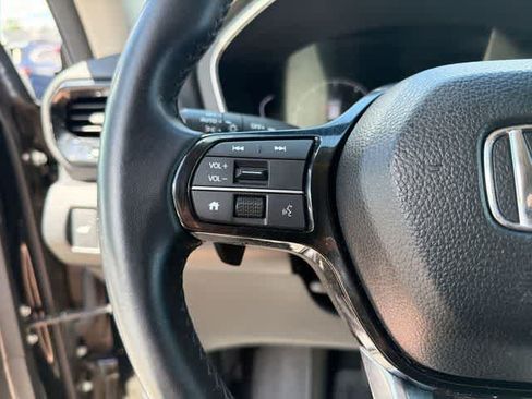 Used 2024 Honda Pilot EX-L image 23