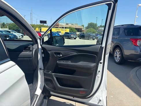 Certified 2022 Honda Ridgeline RTL image 26