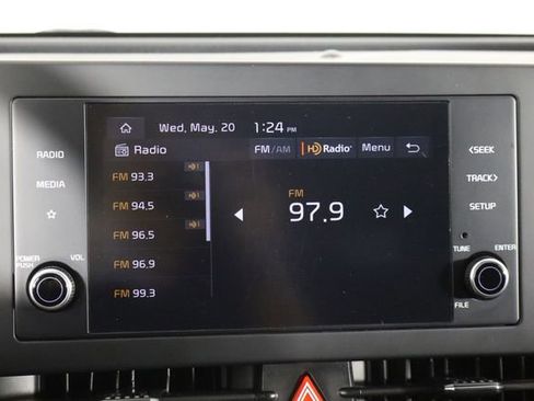 Used 2023 Kia Sportage LX AWD/4WD image 27