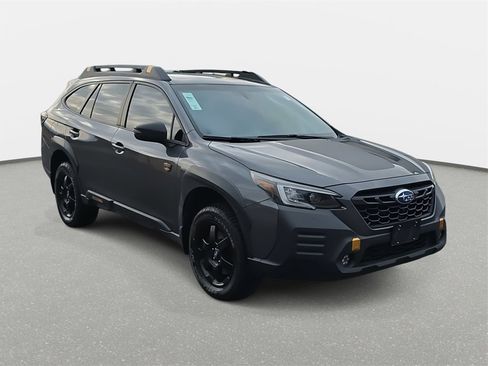 Used 2022 Subaru Outback Wilderness w/ Wilderness Package image 3