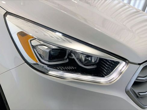 Used 2018 Ford Escape Titanium w/ Ford Safe & Smart Package AWD/4WD image 12