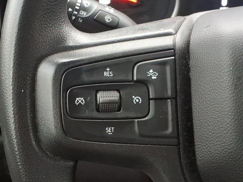 Used 2022 Chevrolet Silverado 1500 Custom image 12