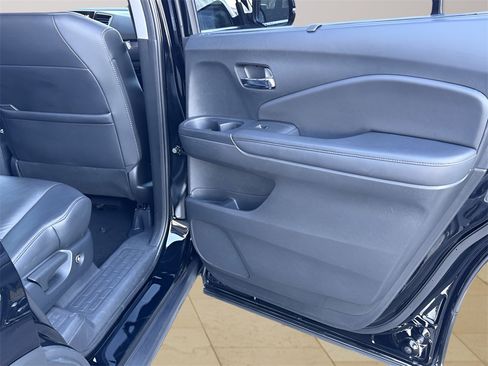 Used 2022 Honda Pilot EX-L image 28
