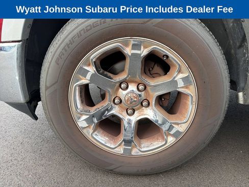 Used 2017 RAM 1500 Laramie w/ Convenience Group RWD image 2